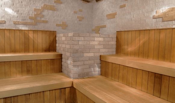 サウナでリラックス。